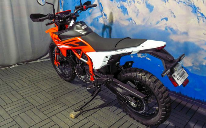 2026 KTM Enduro 390 R