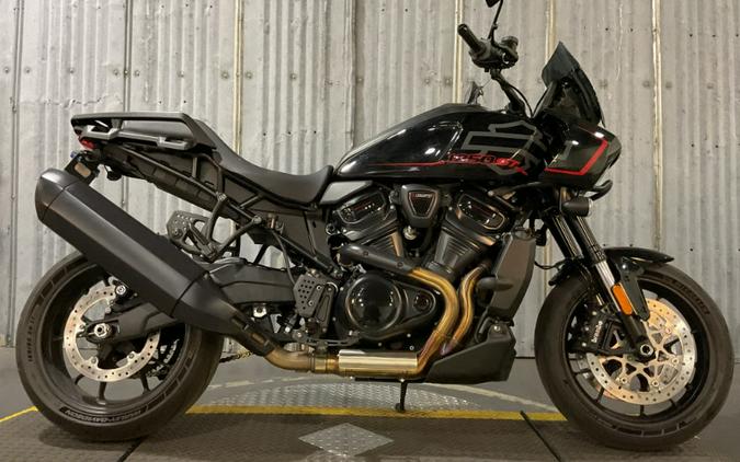 2025 Harley-Davidson PAN AMERICA 1250 ST
