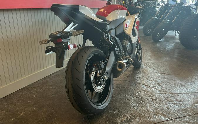 2026 YZF-R7 - Yamaha