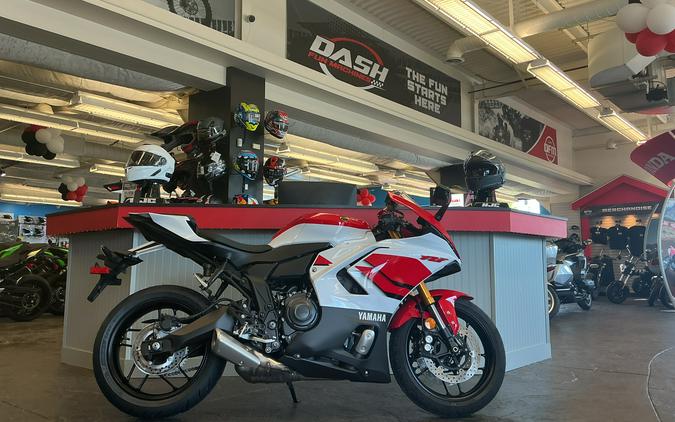 2026 YZF-R7 - Yamaha