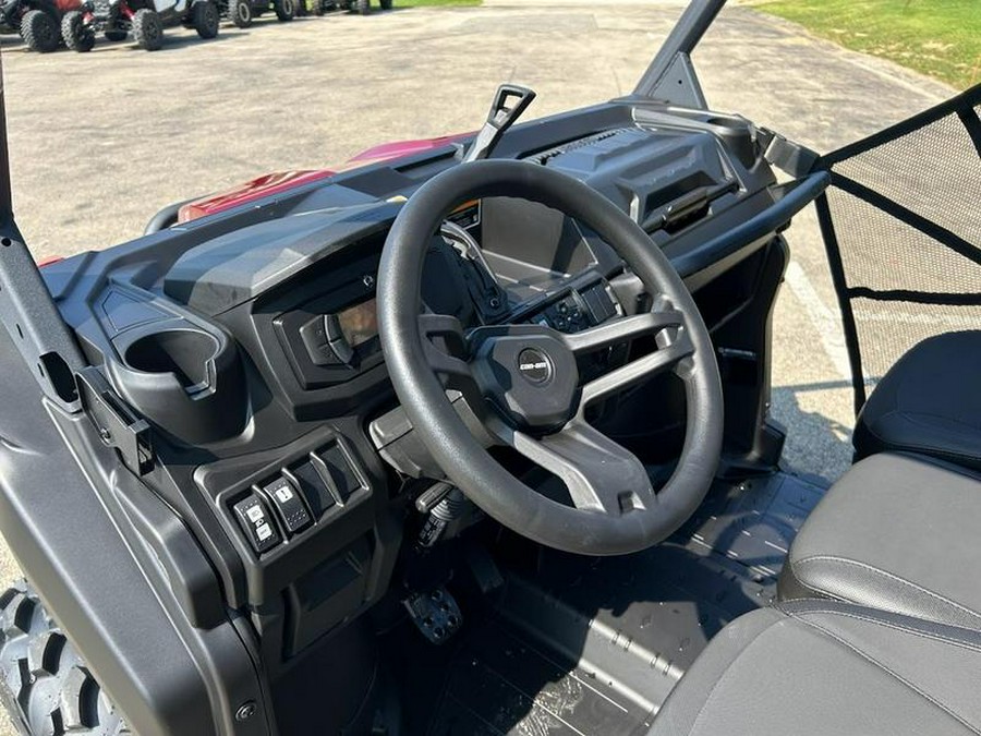 2024 Can-Am® Defender XT HD10