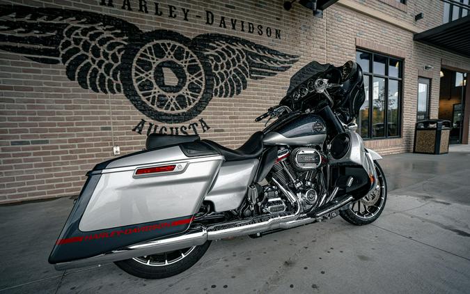 2019 Harley-Davidson® FLHXSE - CVO™ Street Glide®