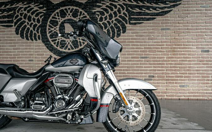 2019 Harley-Davidson® FLHXSE - CVO™ Street Glide®