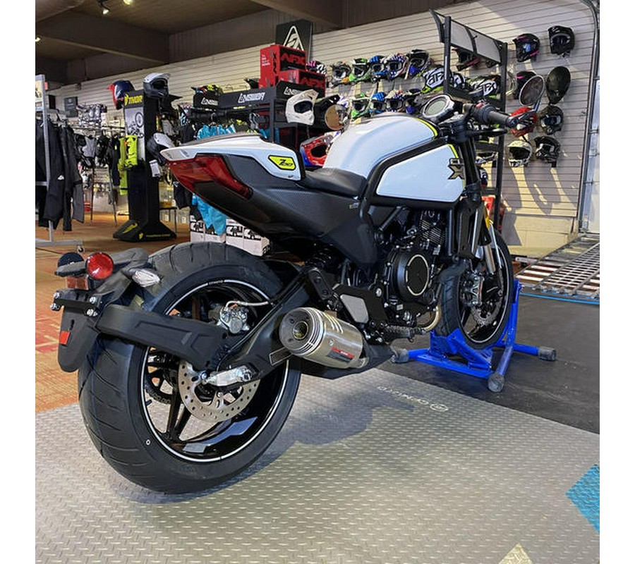 2023 CFMOTO 700CL-X Sport