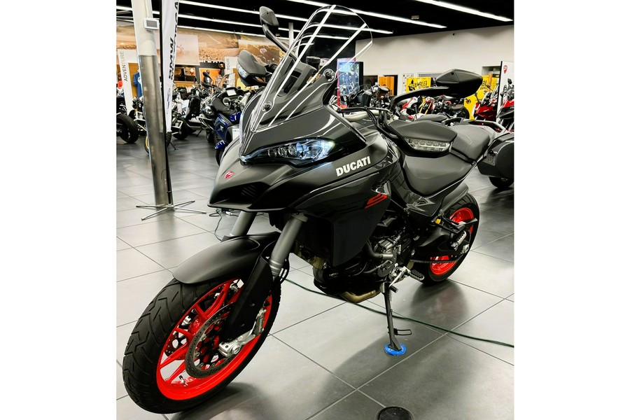 2023 Ducati Multistrada V2 S Street Grey