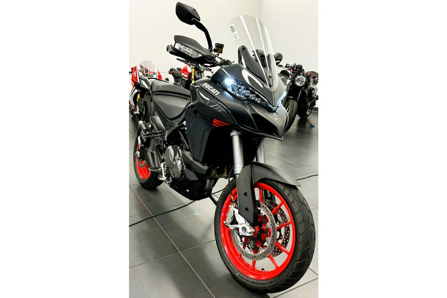 2023 Ducati Multistrada V2 S Street Grey