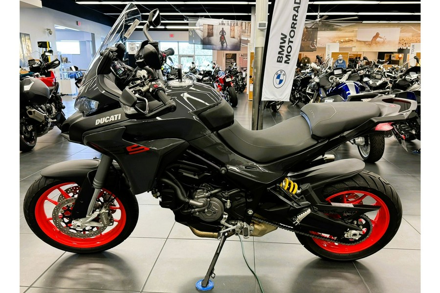 2023 Ducati Multistrada V2 S Street Grey