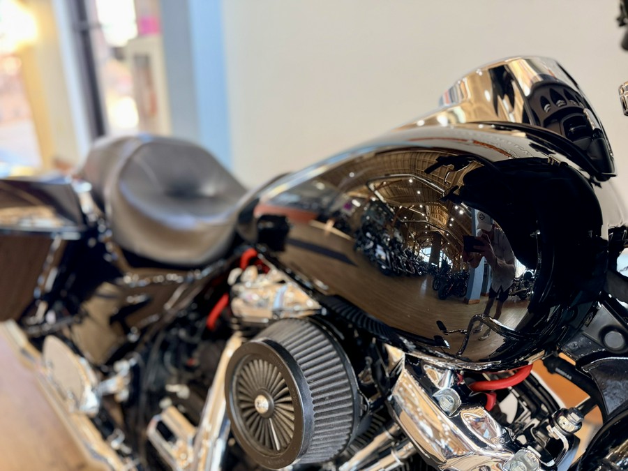 2017 Harley-Davidson Street Glide®