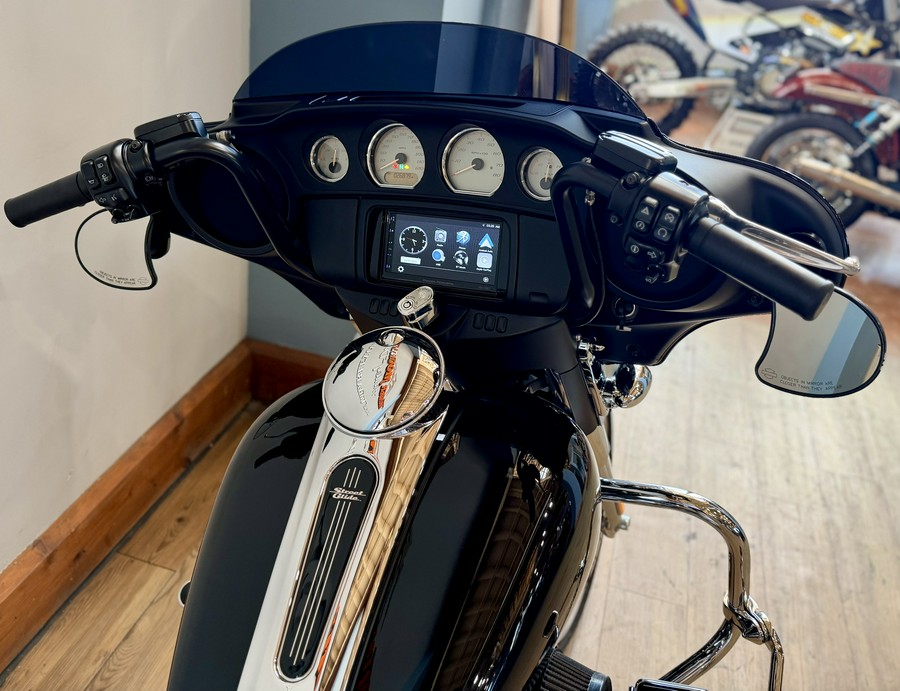 2017 Harley-Davidson Street Glide®