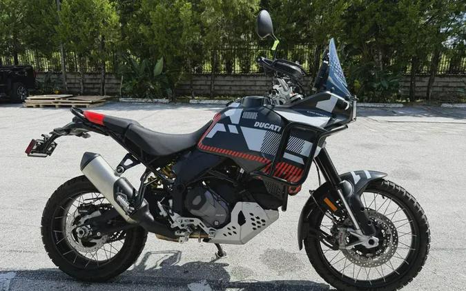 2024 Ducati DesertX 937