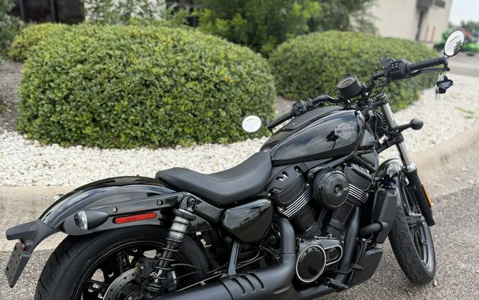 2026 Harley-Davidson Nightster Vivid Black Black Trim