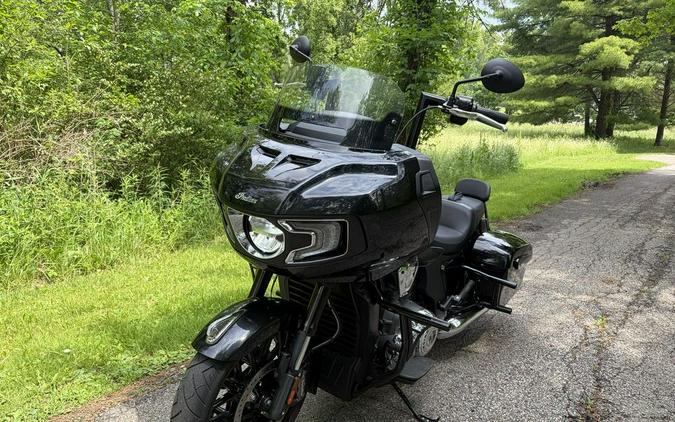 2024 Indian Motorcycle® Challenger® Titanium Smoke