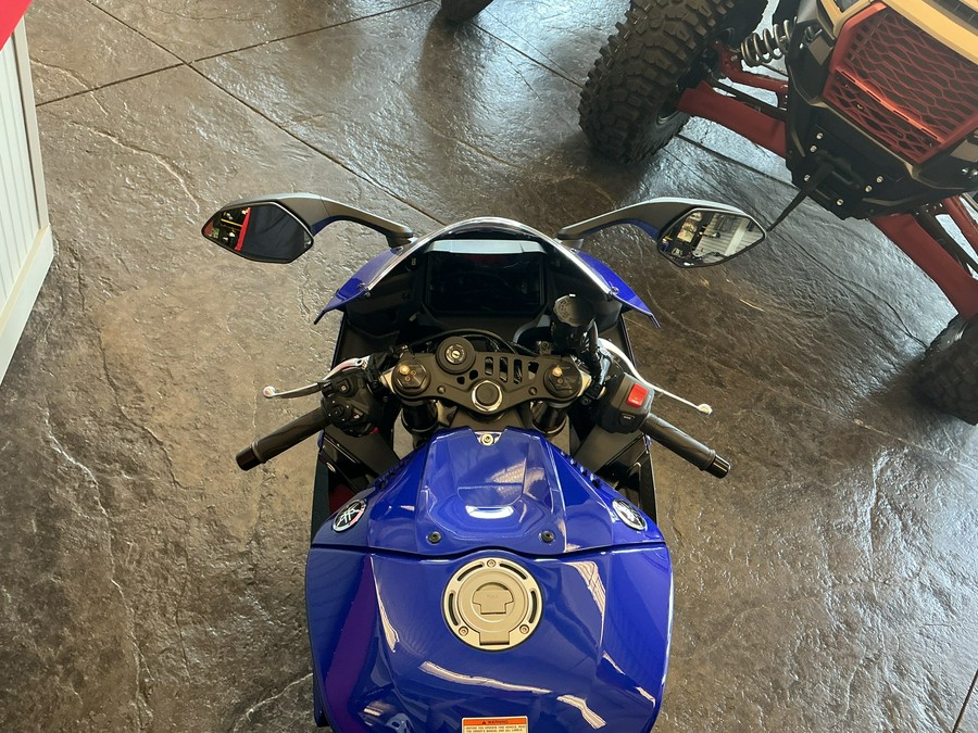 2026 YZF-R9 - Yamaha