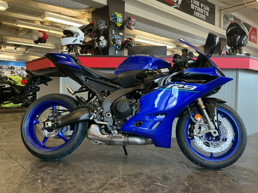 2026 YZF-R9 - Yamaha