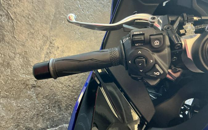 2026 YZF-R9 - Yamaha