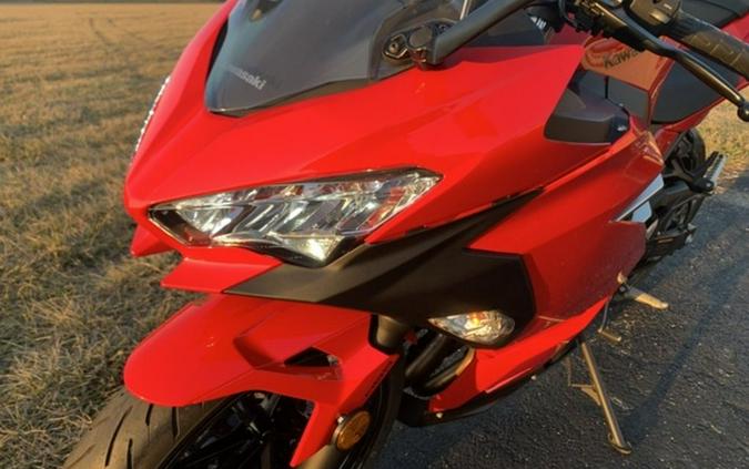 2021 Kawasaki Ninja® 400 ABS Passion Red