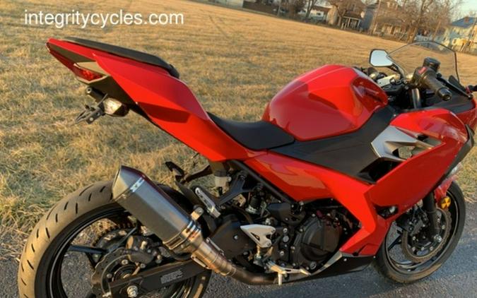 2021 Kawasaki Ninja® 400 ABS Passion Red