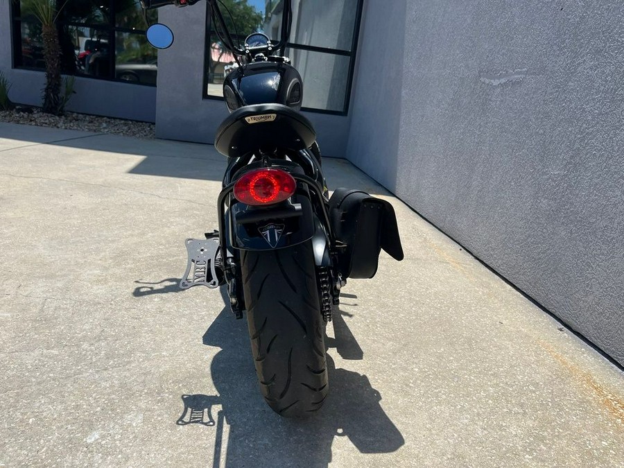 2023 Triumph Bonneville Bobber Jet Black