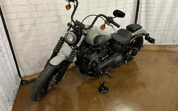 2024 Harley-Davidson Street Bob 114 FXBBS Billiard Grey