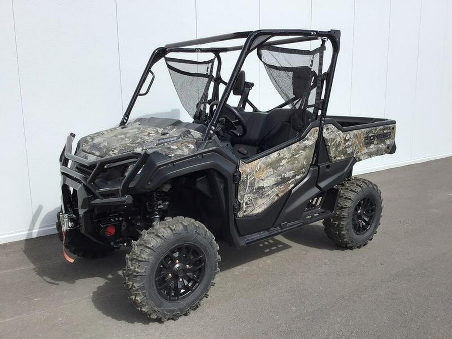 2025 Honda® Pioneer 1000 Forest