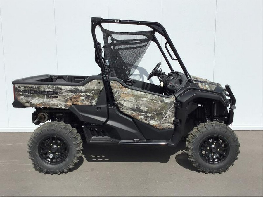 2025 Honda® Pioneer 1000 Forest