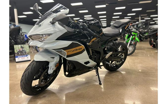 2026 Kawasaki NINJA ZX-4RR ABS