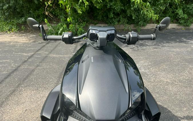 2025 Can-Am Ryker 900 ACE