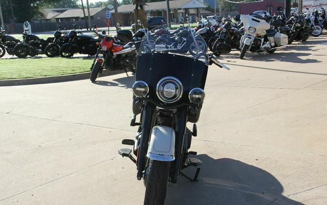 2022 Harley-Davidson Heritage Classic 114