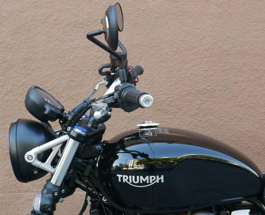 2024 Triumph Scrambler 900 Jet Black