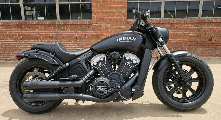 2018 Indian Motorcycle® Scout® Bobber ABS Thunder Black Smoke