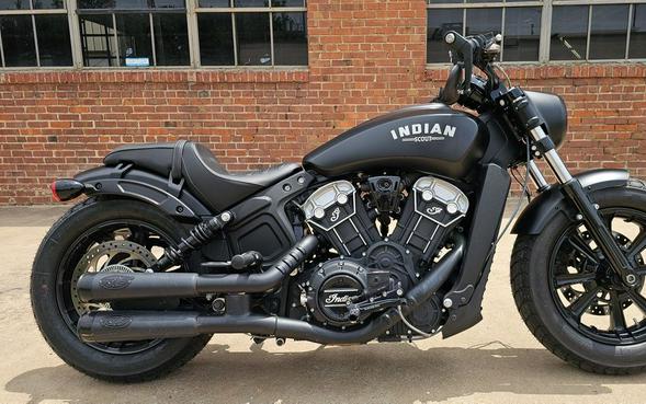 2018 Indian Motorcycle® Scout® Bobber ABS Thunder Black Smoke