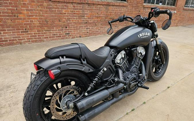 2018 Indian Motorcycle® Scout® Bobber ABS Thunder Black Smoke