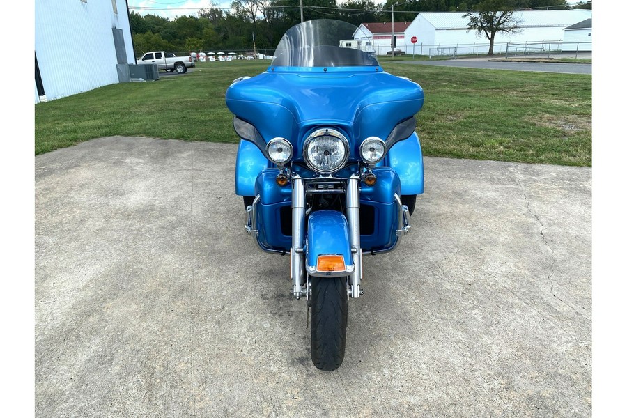 2011 Harley-Davidson® TRI-GLIDE ULTRA CLASSIC FLHTCUTG