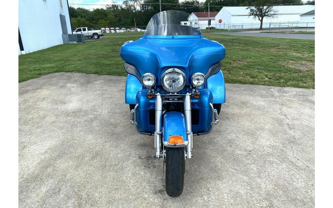 2011 Harley-Davidson® TRI-GLIDE ULTRA CLASSIC FLHTCUTG