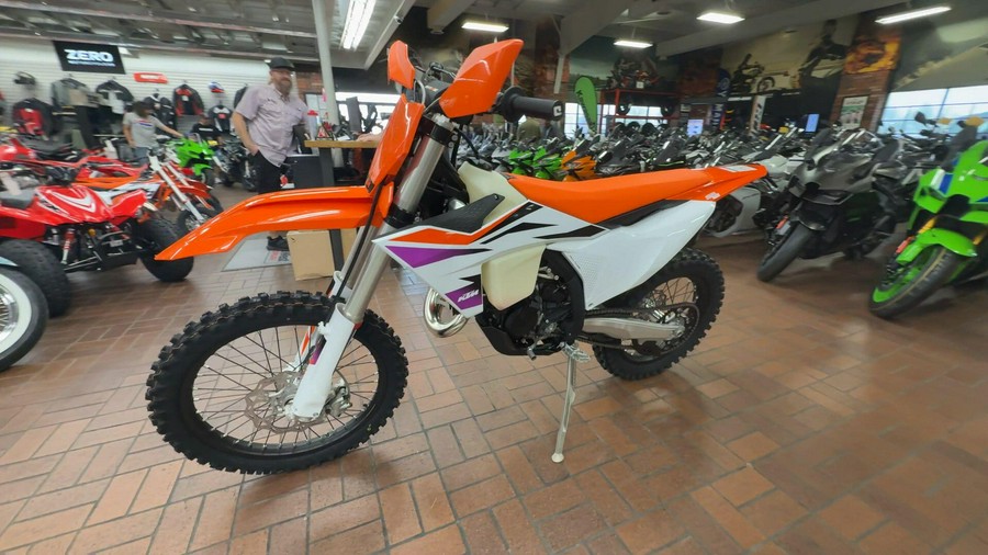 2024 KTM 125 XC