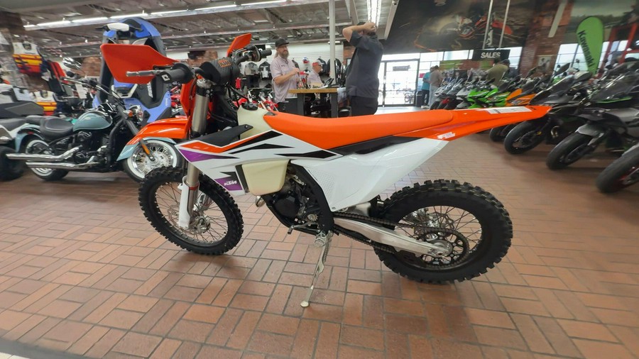 2024 KTM 125 XC