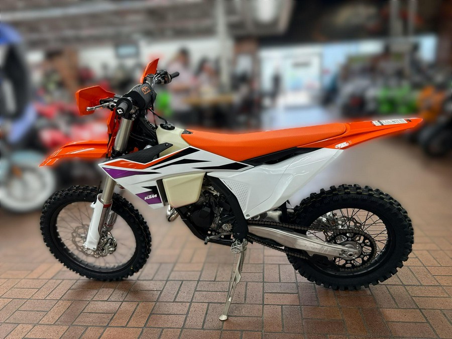 2024 KTM 125 XC
