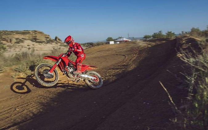 2025 GASGAS MC 250F - DEMO $8,641.85 OTD w tax