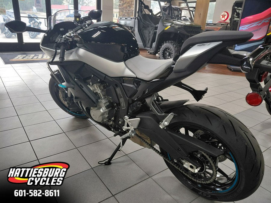 2026 CFMOTO SS 675