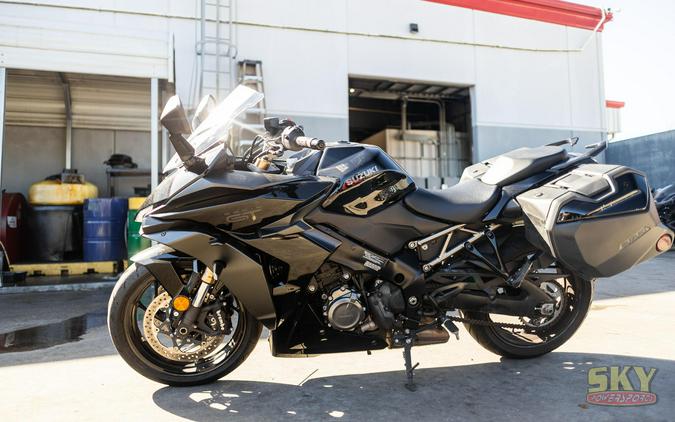2023 Suzuki GSXS1000GT