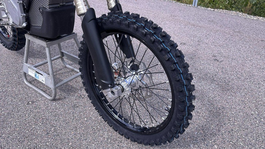 2025 Stark Future VARG MX 1.2 80HP