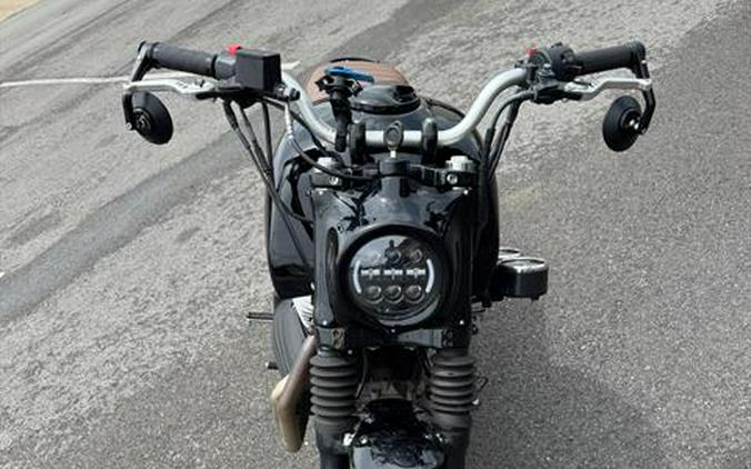 2022 Royal Enfield INT650