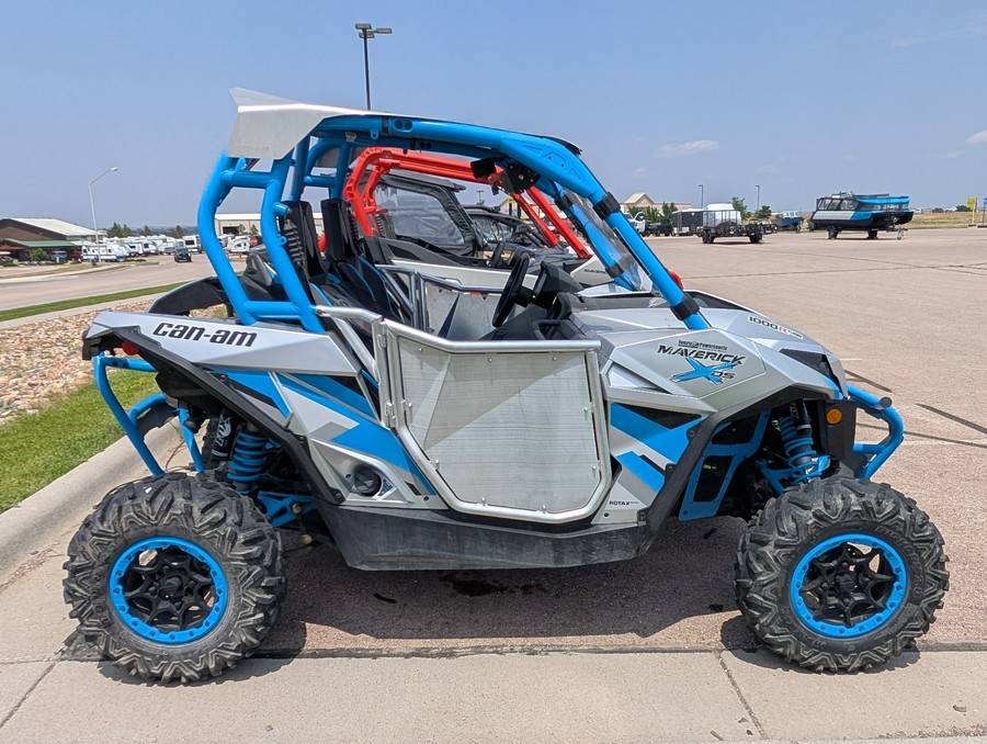 2016 Can-Am Maverick X ds Turbo