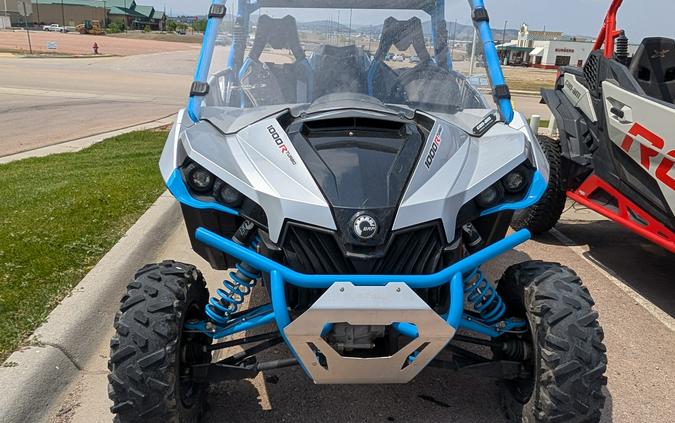 2016 Can-Am Maverick X ds Turbo