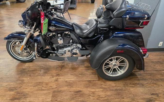 2013 Harley-Davidson FLHTCUTG