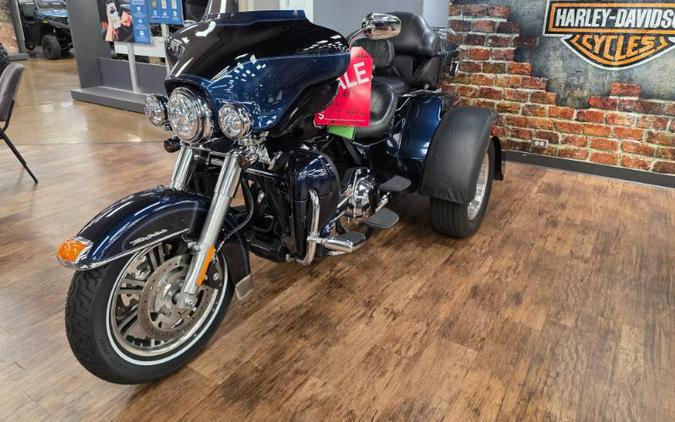 2013 Harley-Davidson FLHTCUTG