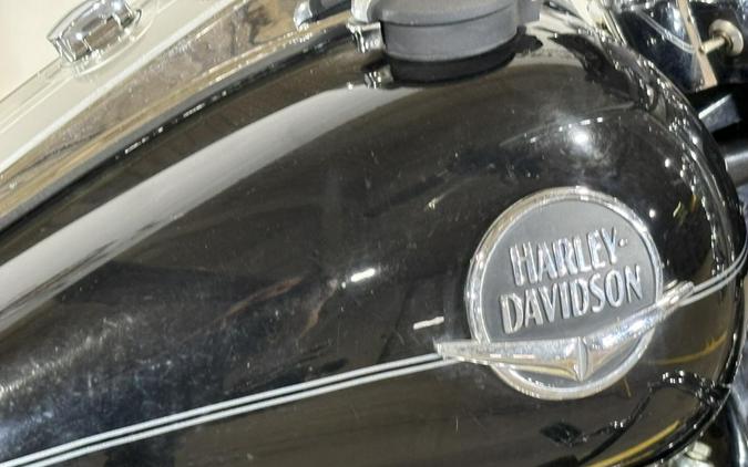 2008 Harley-Davidson® Road King® Classic Vivid Black