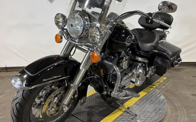 2008 Harley-Davidson® Road King® Classic Vivid Black