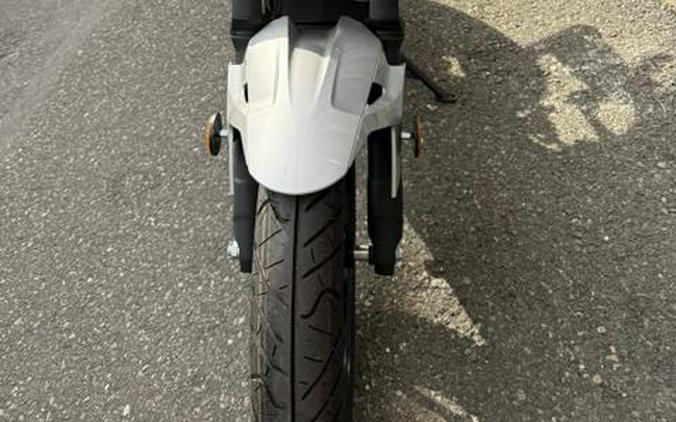 2024 Kawasaki Z E1 ABS