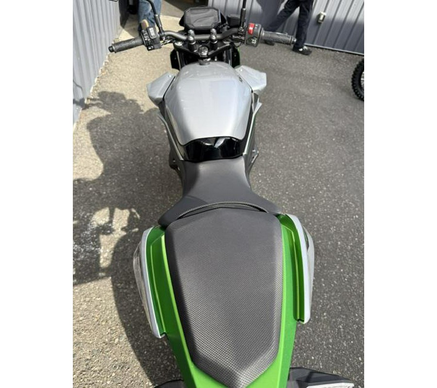 2024 Kawasaki Z E1 ABS